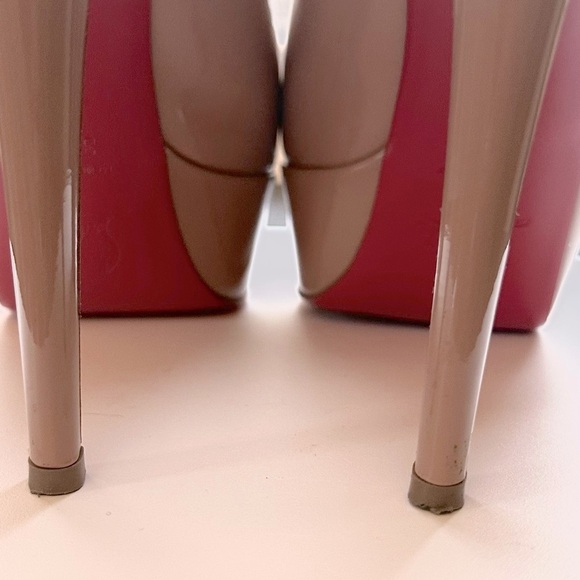 🌺Authentic CHRISTIAN LOUBOUTIN 🌺👠 Bianca 120 Patent calf Nude size 38.5 - Picture 13 of 16